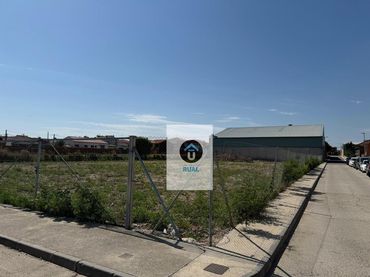 Industrial building for sale in Guadalajara