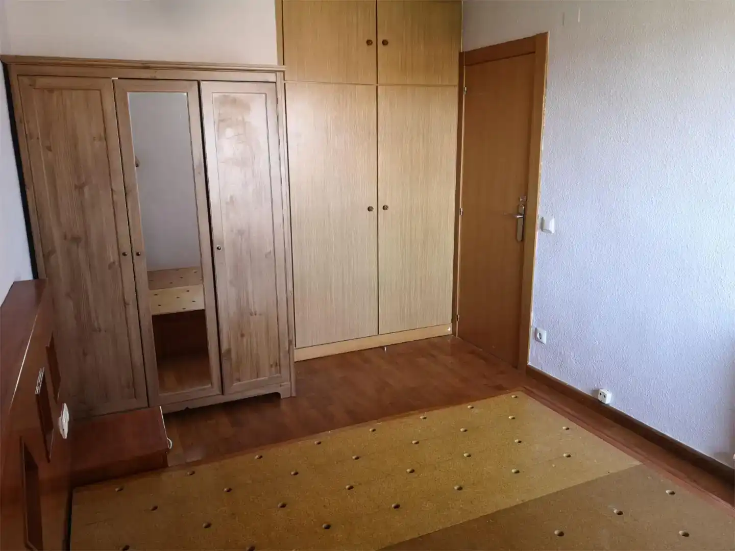Bedroom of Flat for sale in Tudela  with Air Conditioner and Balcony