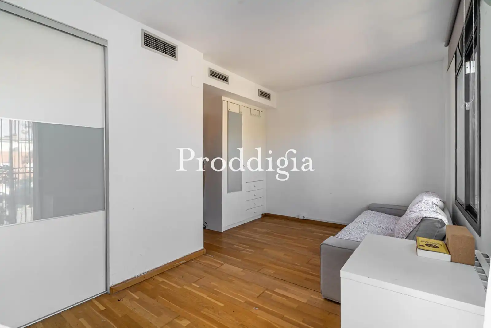 Bedroom of Detached homes for sale in Sant Cugat del Vallès  with Air Conditioner, Heating and Private garden