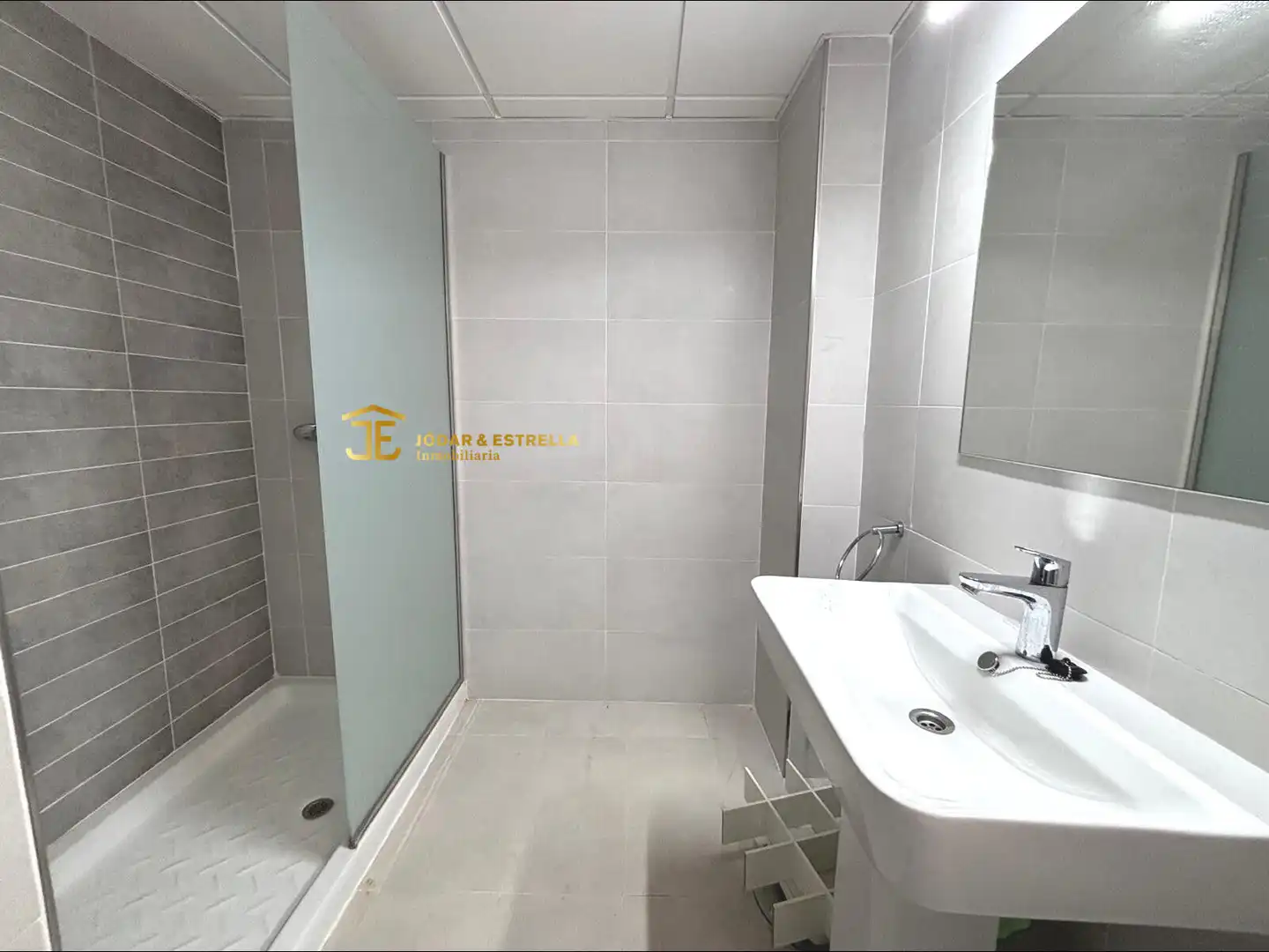 Bathroom of Flat for sale in Lorca  with Air Conditioner