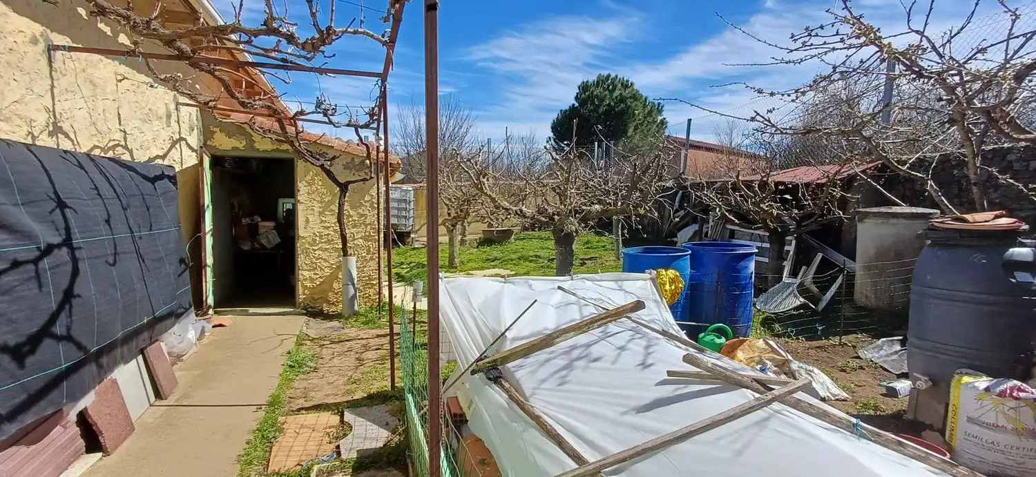 Casa o xalet en venda en Valderrey amb Calefacció, Terrassa i Traster