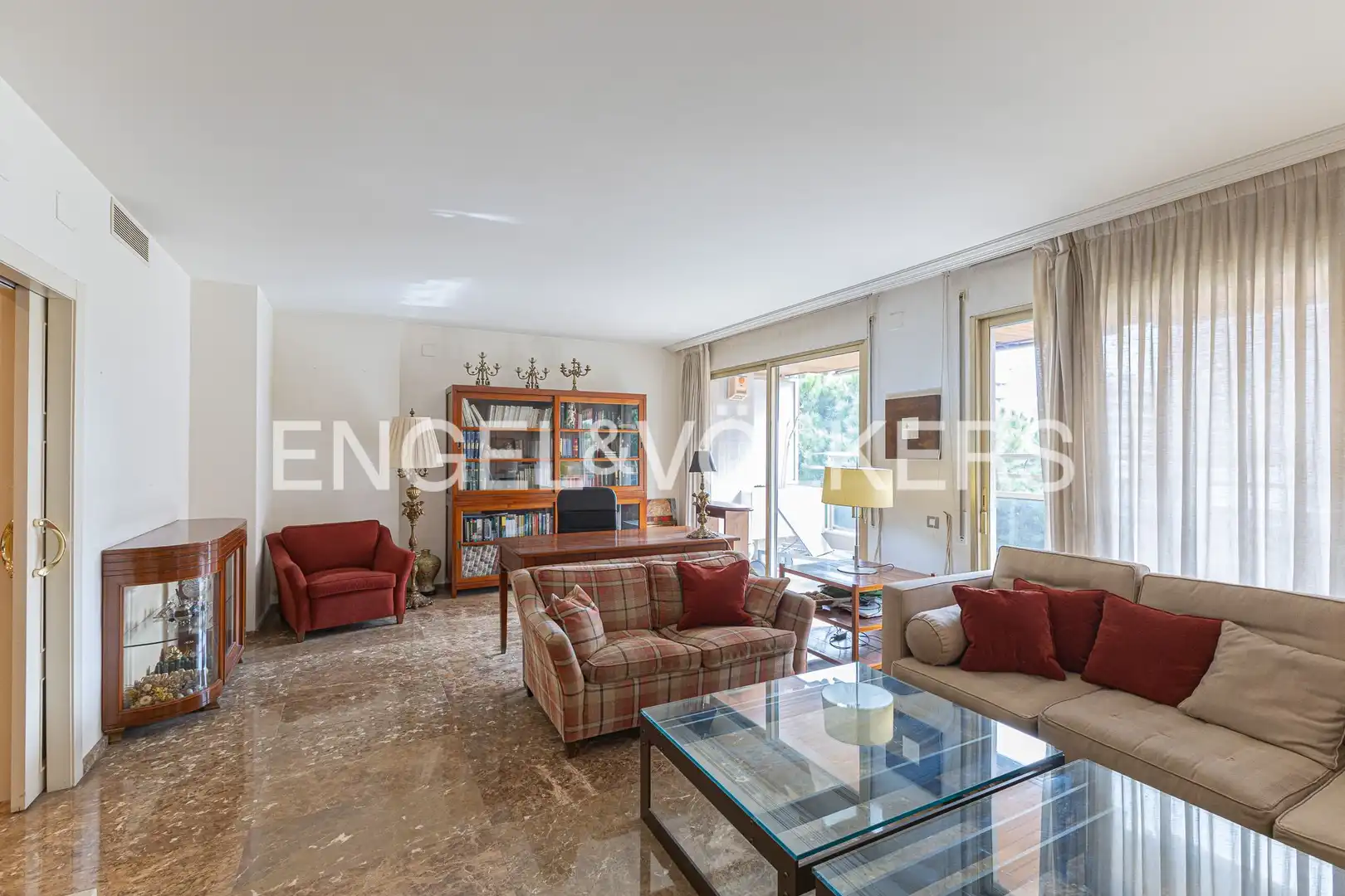 Living room of Flat for sale in Barcelona  with Air Conditioner, Heating and Private garden