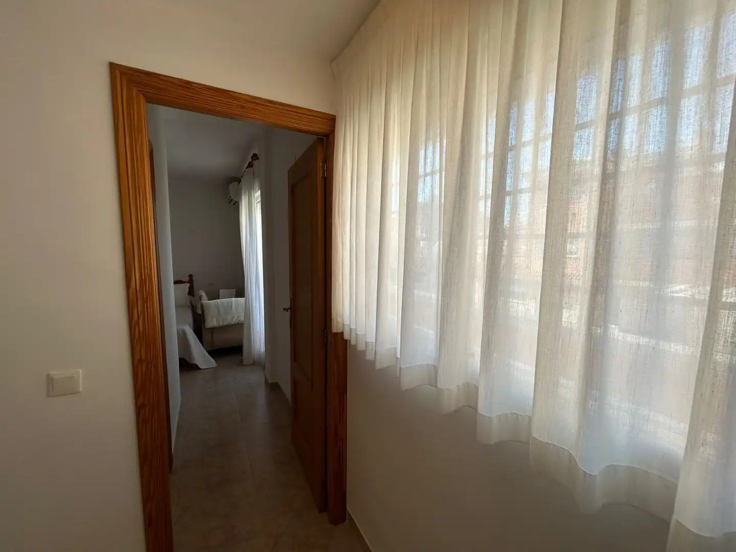Einfamilien-Reihenhaus zum Verkauf in Cullera mit Klimaanlage, Terrasse und Möbliert