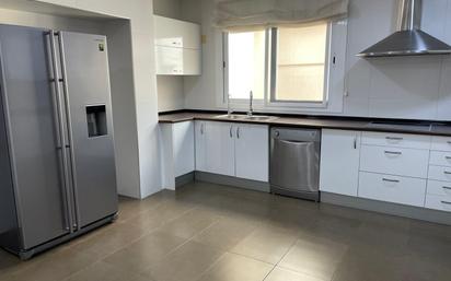 Kitchen of Flat to rent in Cartagena  with Air Conditioner, Heating and Terrace