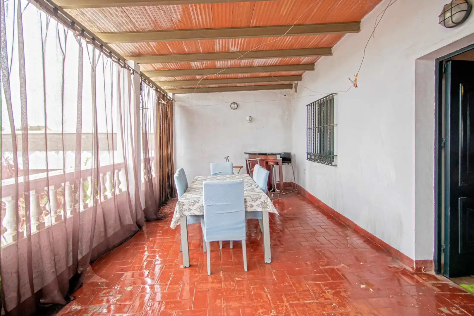 Terrassa de Casa o xalet en venda en La Rinconada amb Terrassa i Piscina