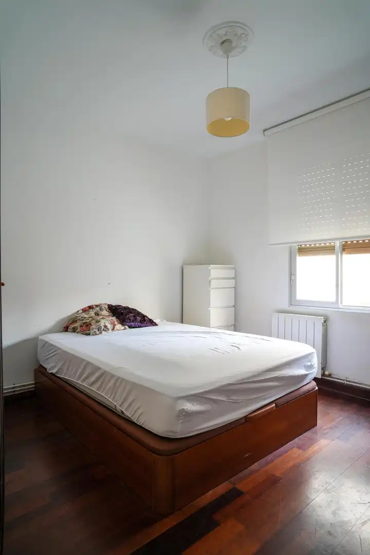 Bedroom of Flat for sale in Getxo 