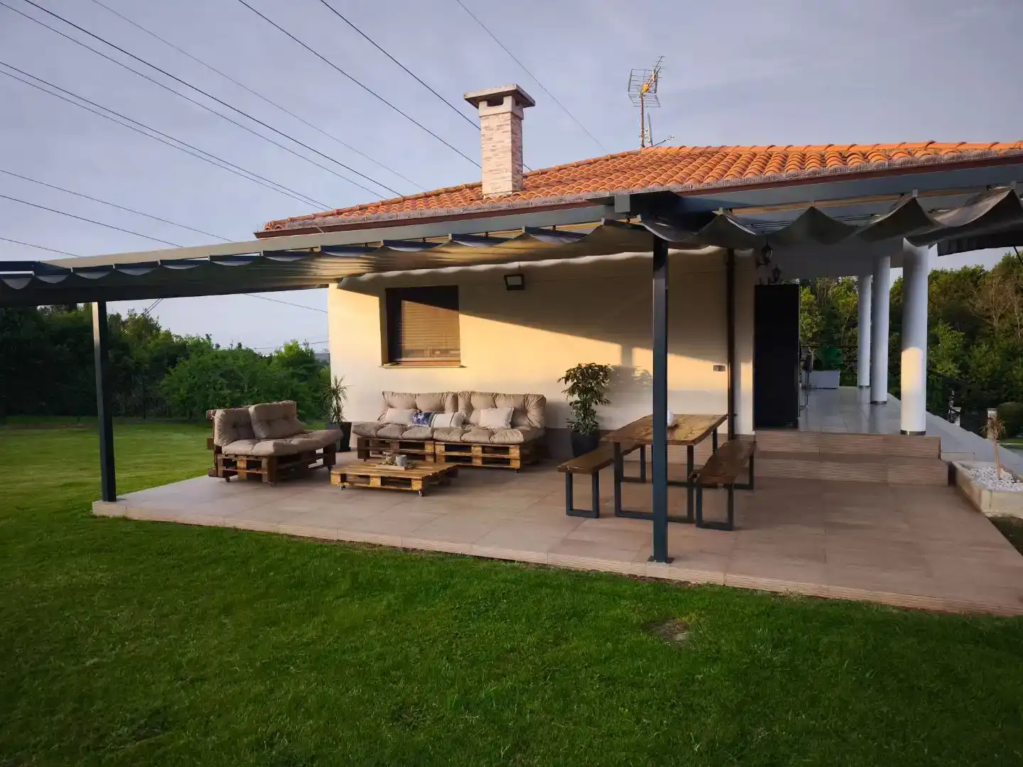 Terraza de Piso en venta en Gijón  con Jardín privado, Trastero y Piscina