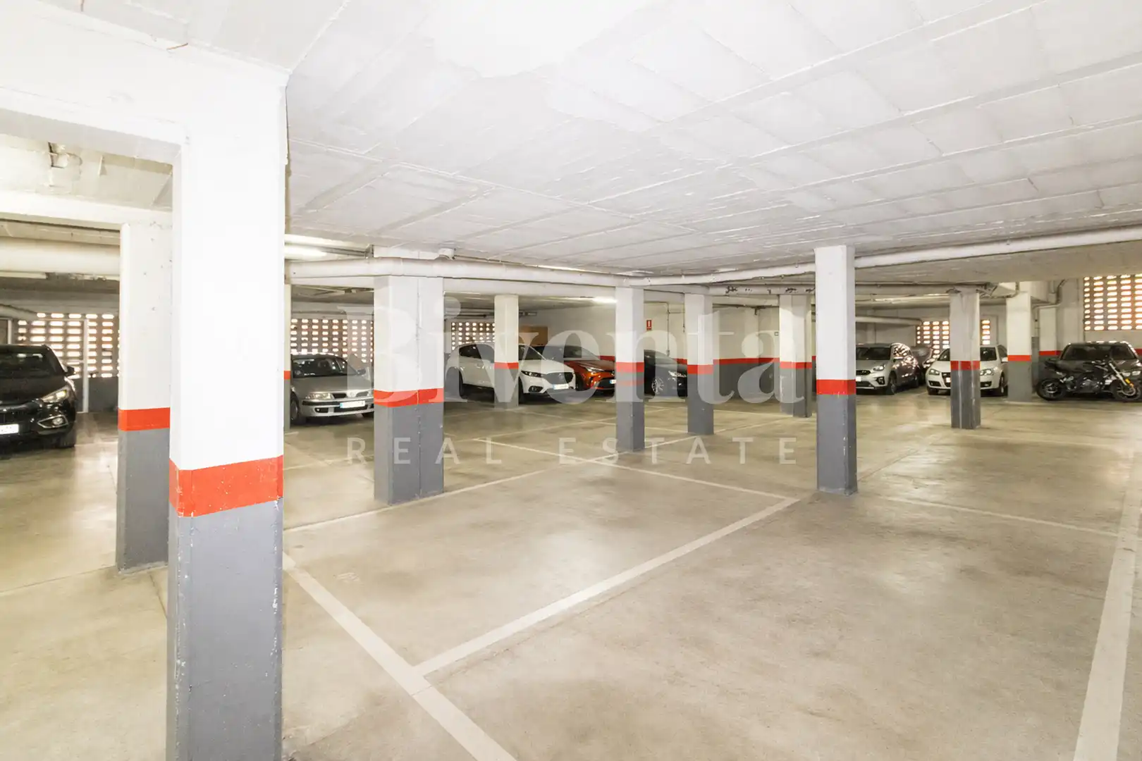 Parking of Flat for sale in Igualada  with Heating, Parquet flooring and Balcony
