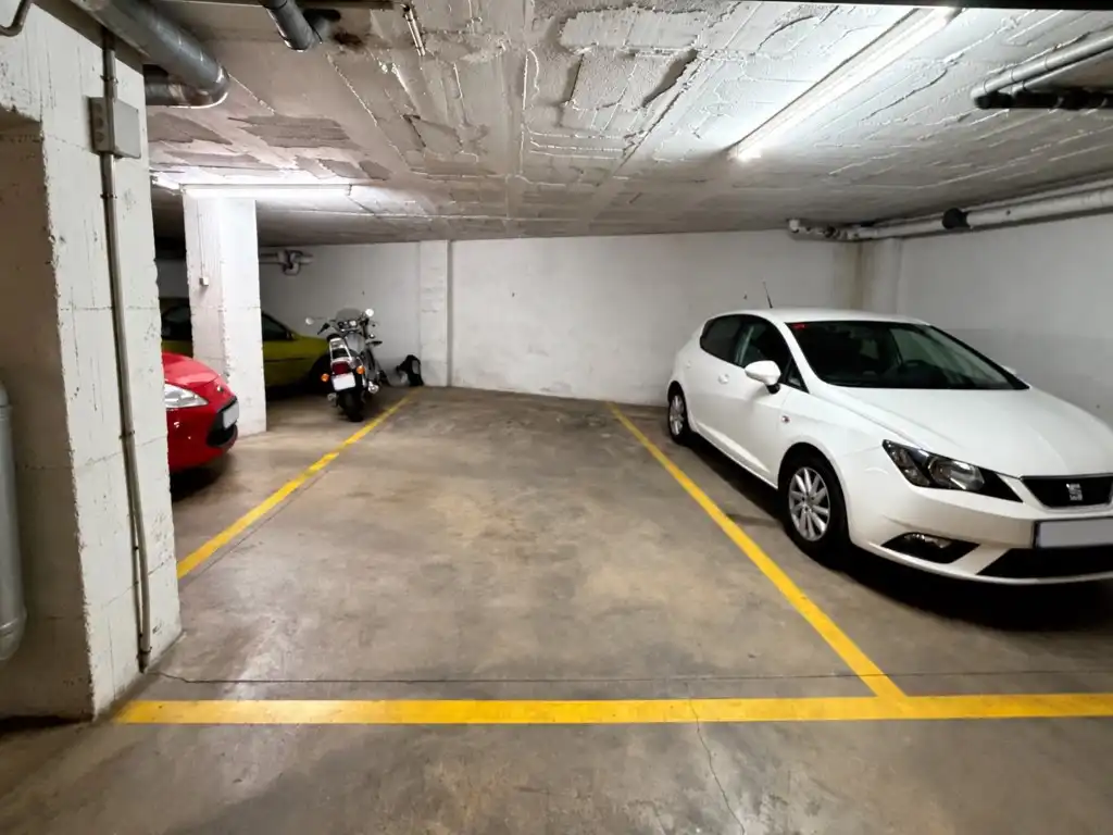 Parking de Garaje en venta en Girona