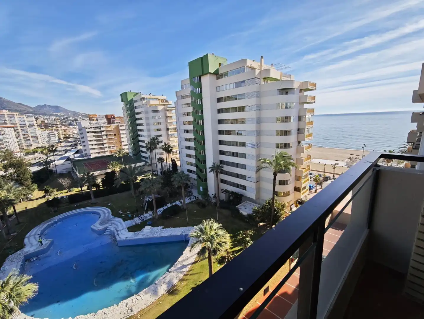 Apartament amb piscina en venda a Paseo MARITIMO REY DE ESPAÑA