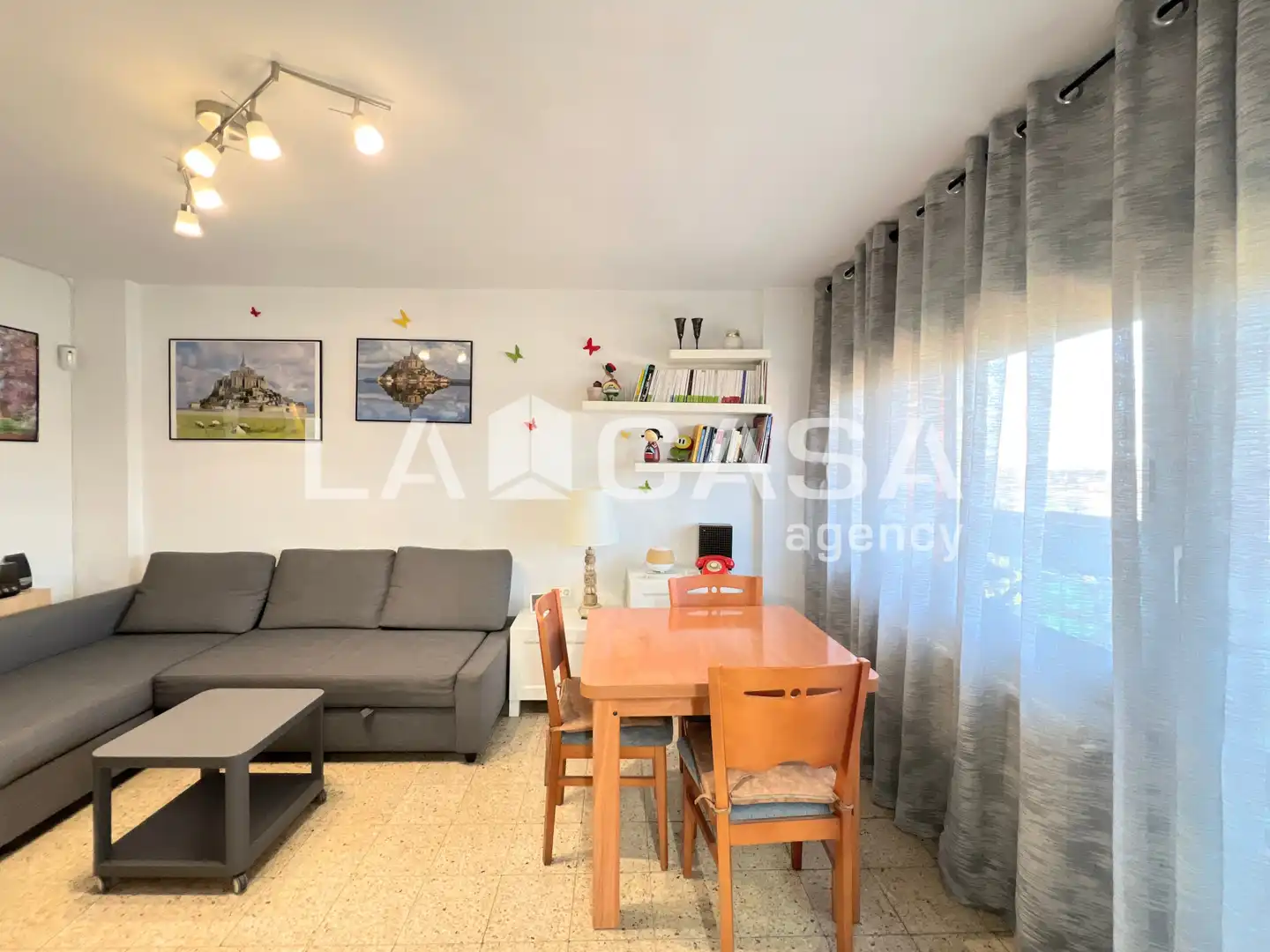 Living room of Flat for sale in Badalona  with Heating and Balcony