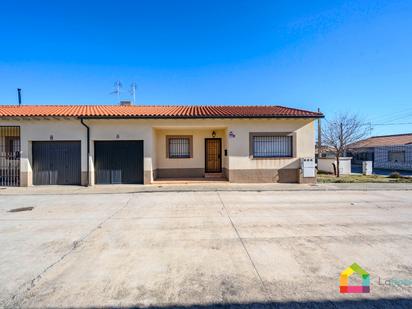 Vista exterior de Casa o xalet en venda en Domingo Pérez amb Traster