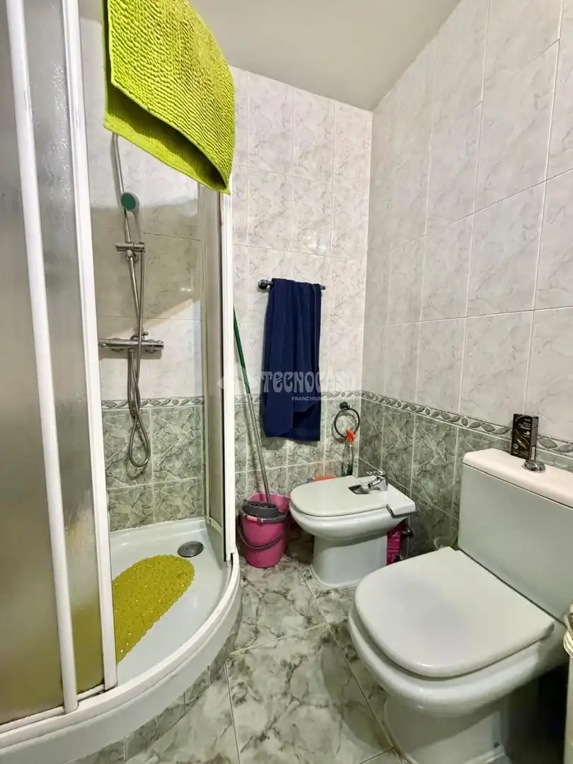Baño de Piso en venta en Torrejón de la Calzada con Aire acondicionado, Calefacción y Terraza