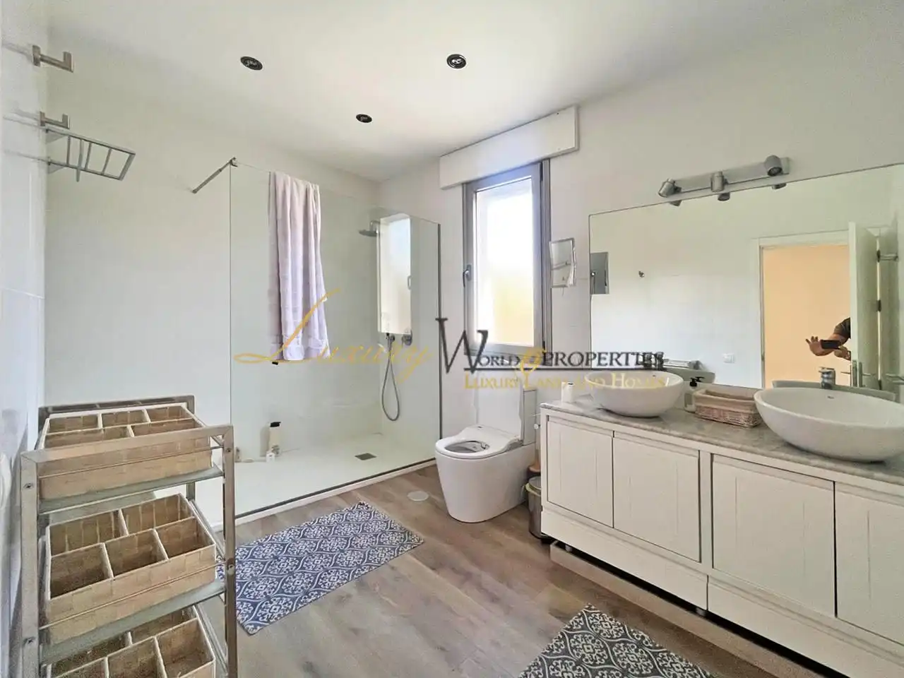 Bany de Casa o xalet en venda en Santiago del Teide amb Aire condicionat, Terrassa i Piscina