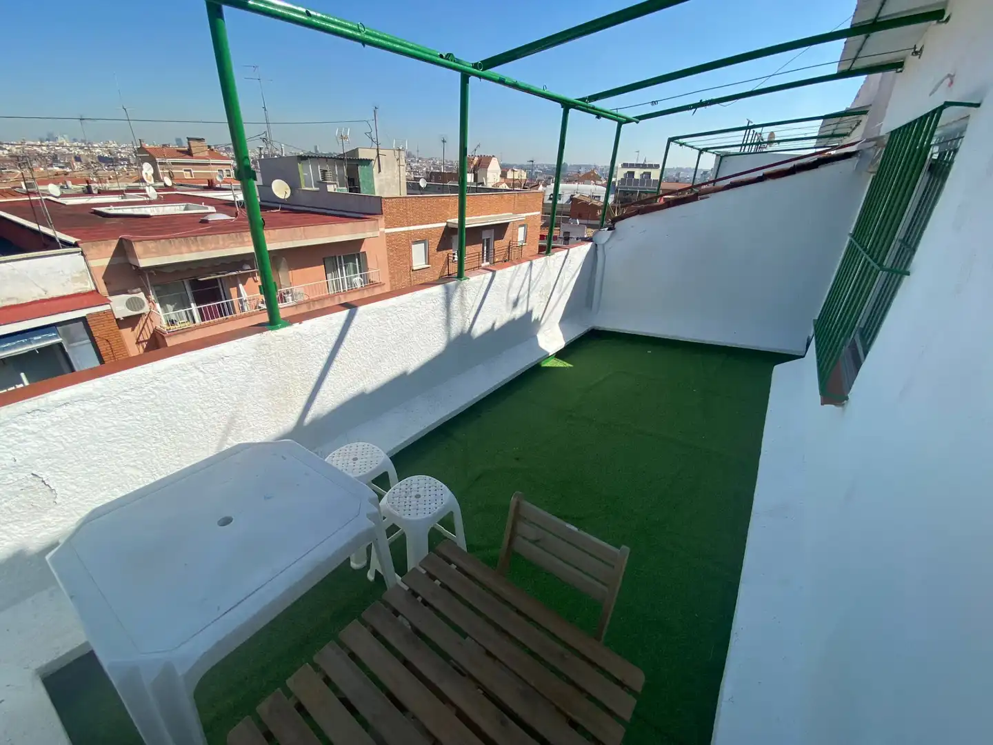 Terrace of Attic for rent in Madrid  with Heating, Terrace and Furnished