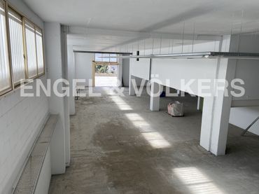 Nave industrial en venta en Les Planes