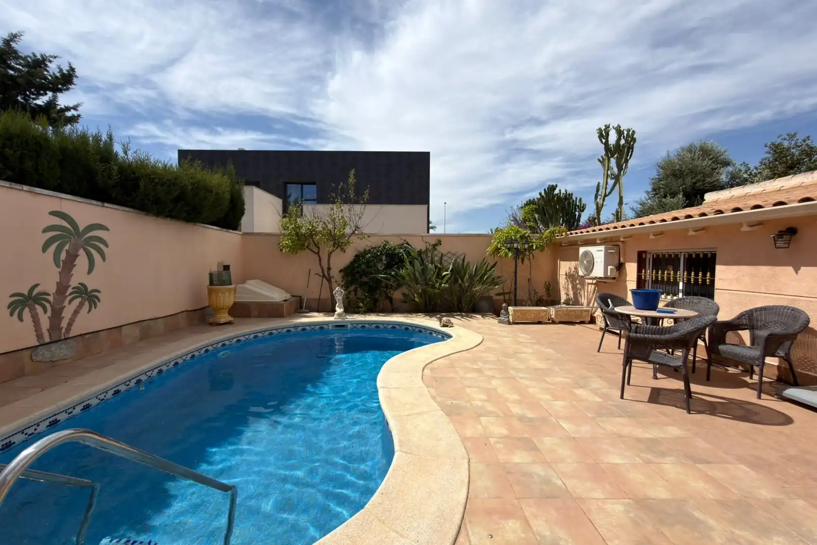 Detached house with pool for sale in Calle Wagner, imagen 2