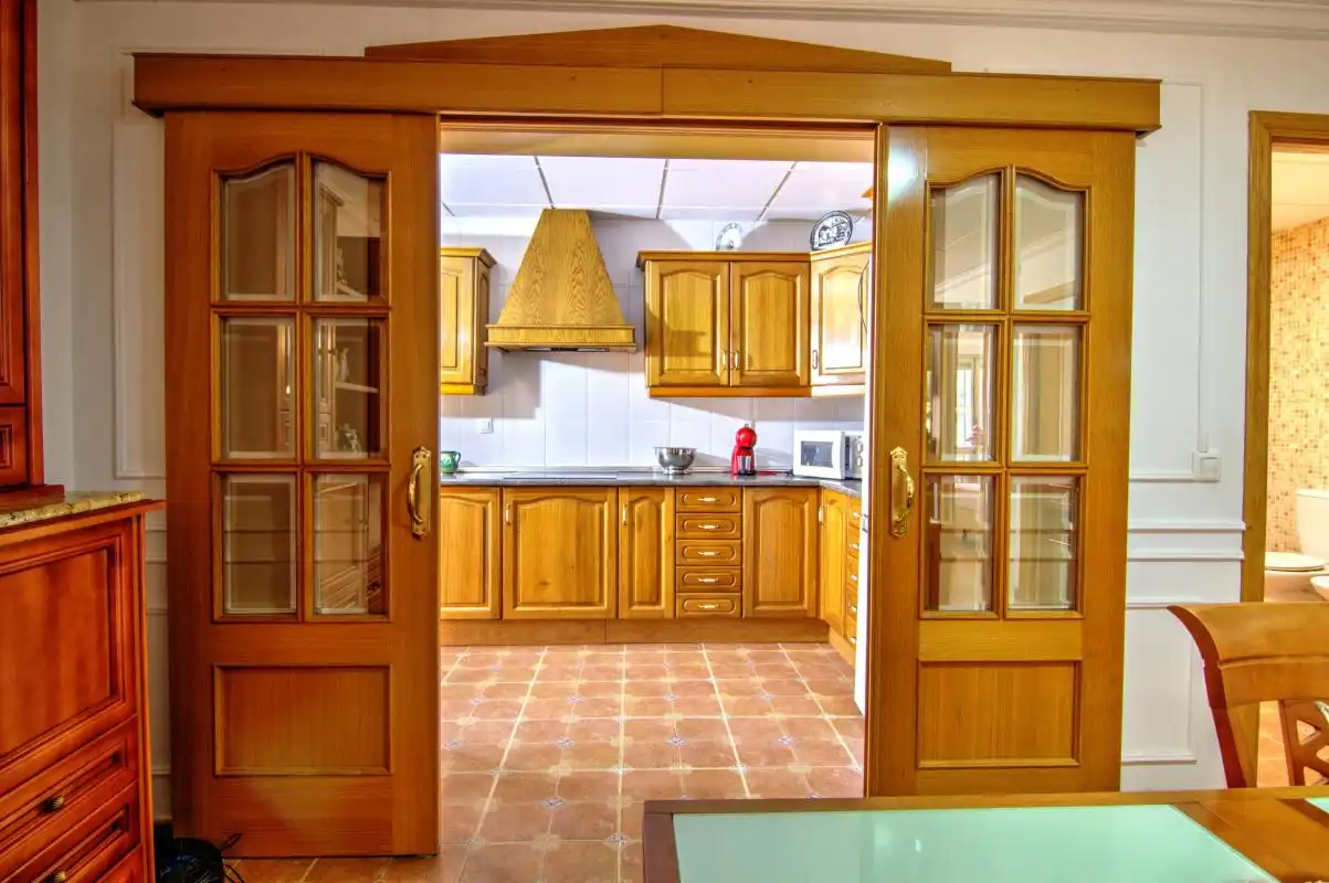 Cuina de Casa o xalet en venda en Alicante / Alacant amb Aire condicionat, Calefacció i Jardí privat