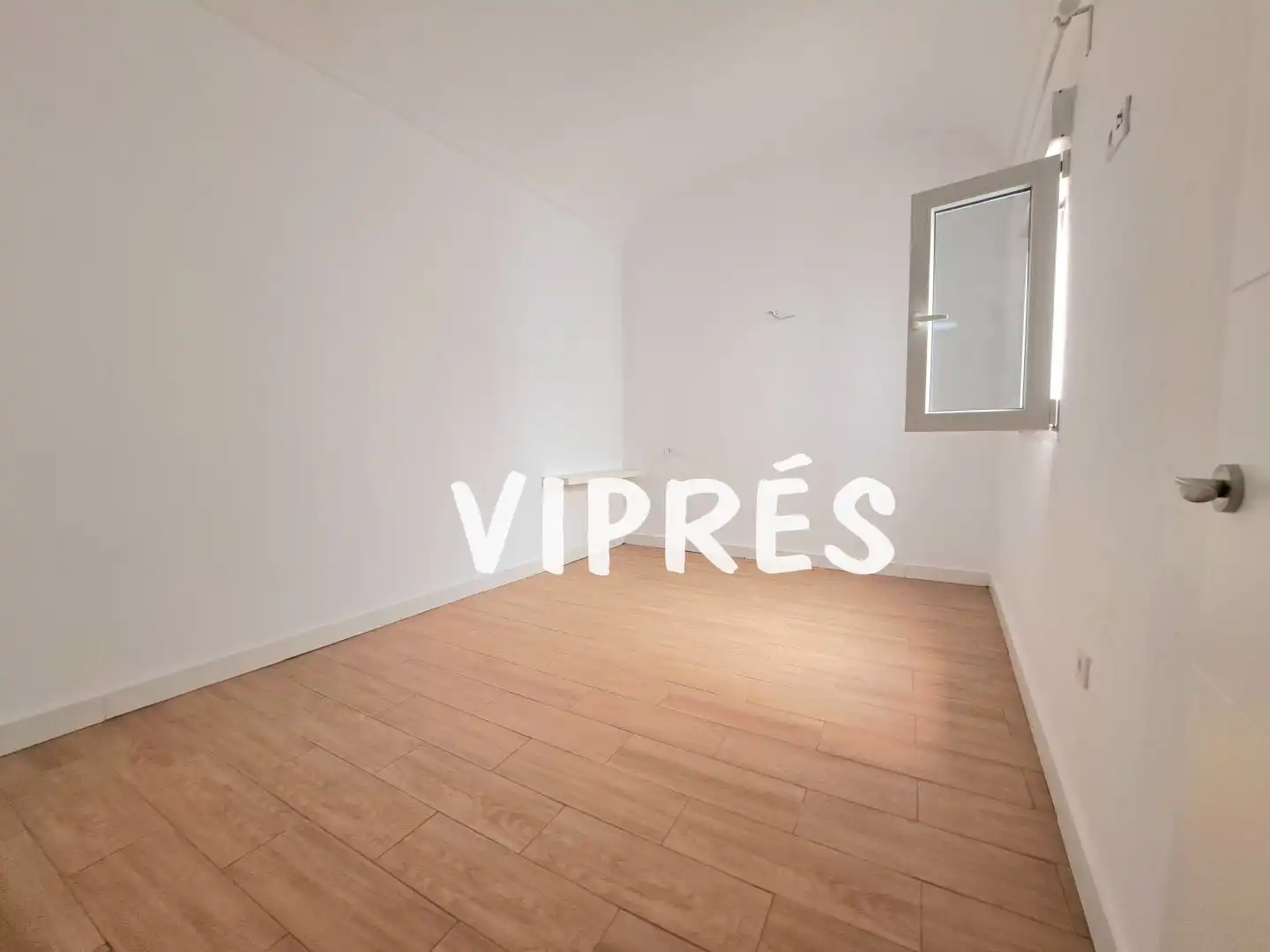 Schlafzimmer von Wohnung zum Verkauf in Mérida mit Klimaanlage, Terrasse und Abstellraum
