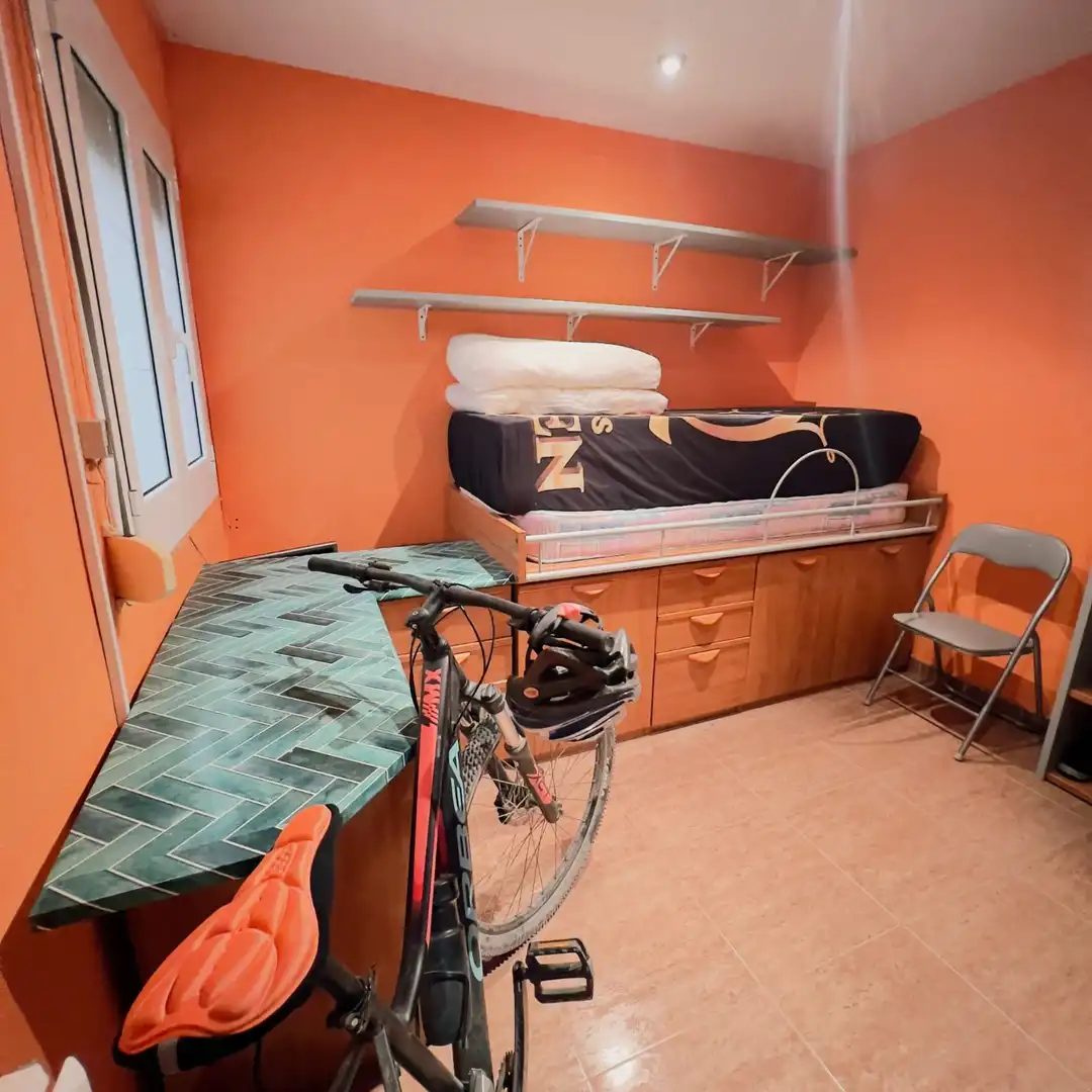Bedroom of Flat for sale in Santa Margarida de Montbui  with Heating and Furnished