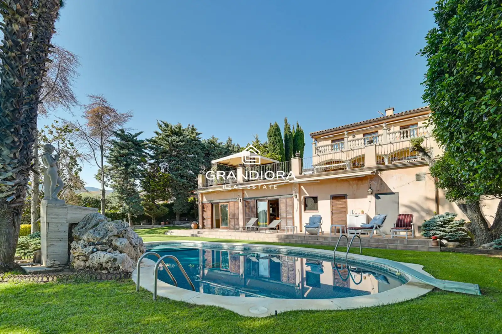 Villa con piscina in vendita a Torrevella, imagen 2