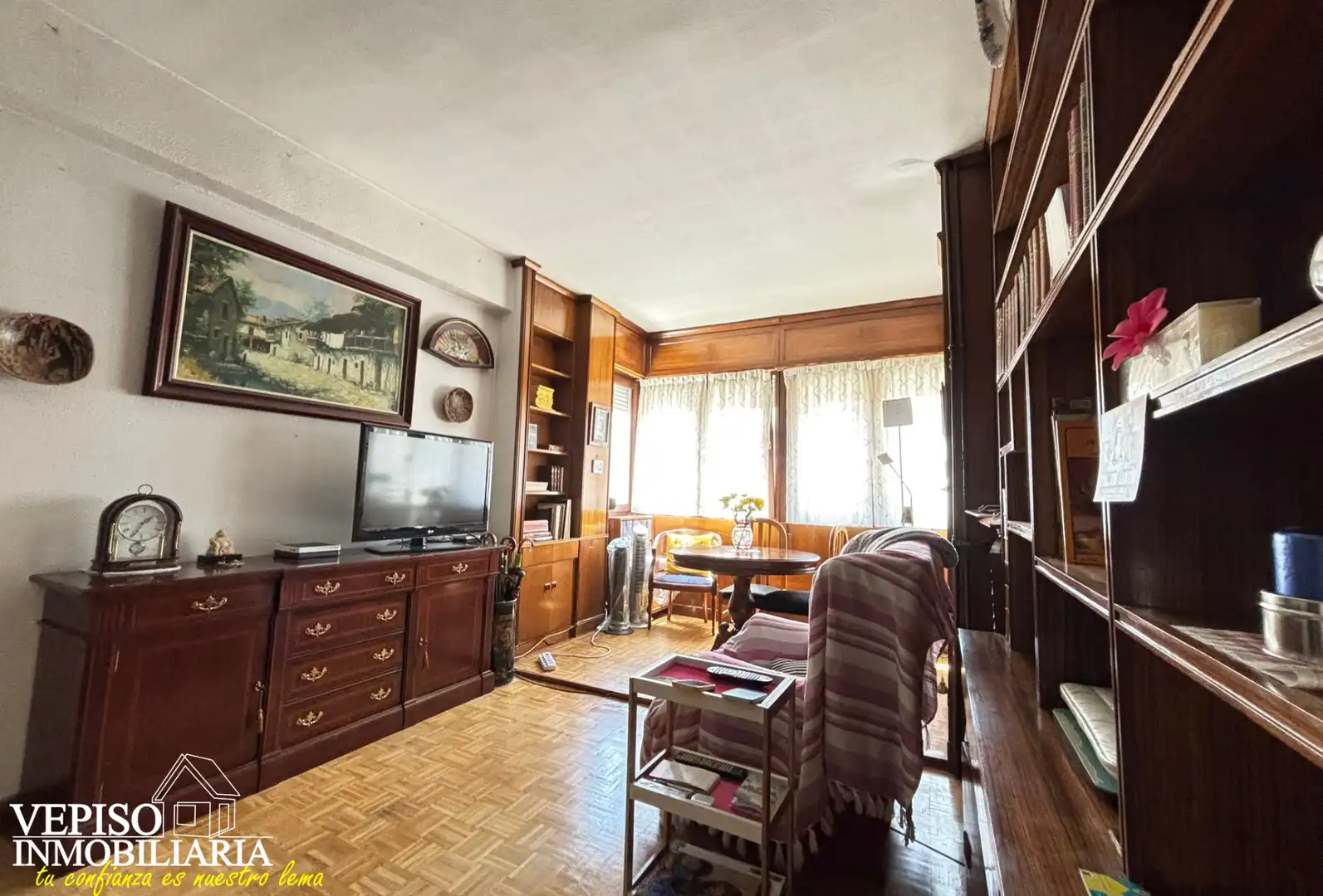 Wohnzimmer von Wohnung zum Verkauf in Madrid mit Klimaanlage, Heizung und Parkett