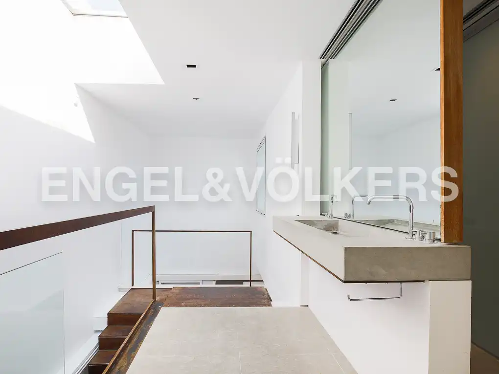 Badezimmer von Dachboden zur Miete in Valencia mit Klimaanlage, Heizung und Terrasse