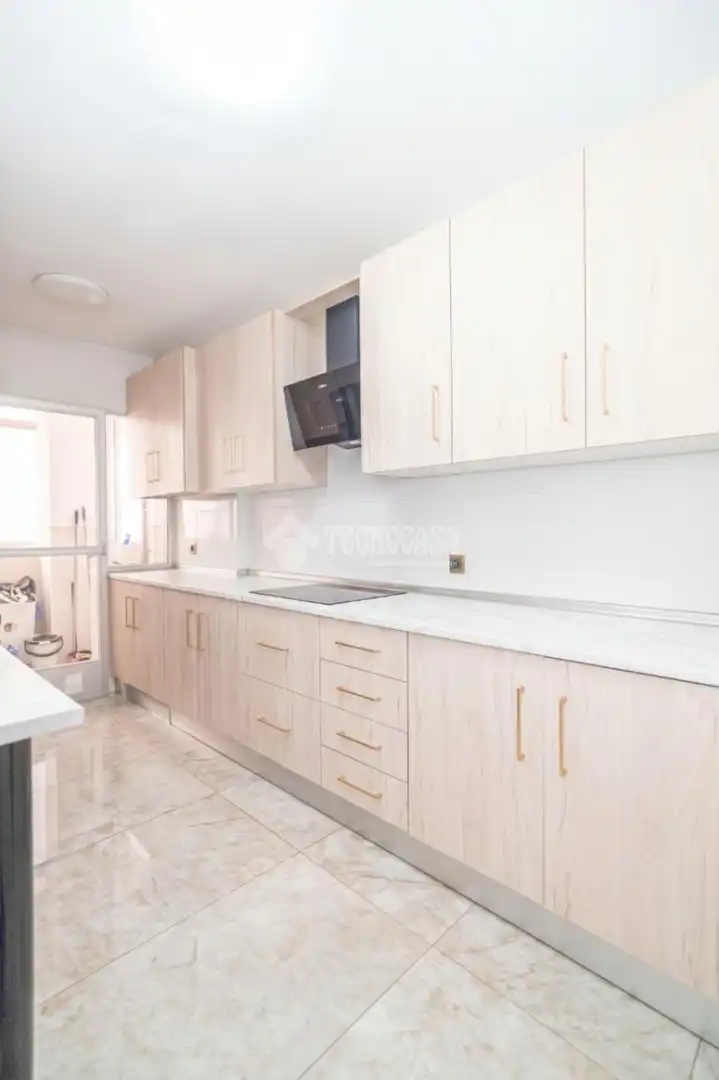 Piso en venta en Zona Hospital, imagen 6