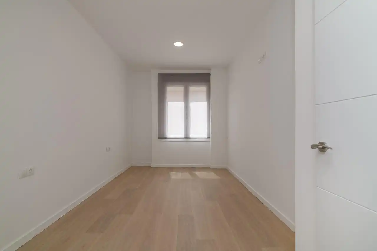 Habitación de Piso en venta en Montmeló con Aire acondicionado, Calefacción y Alarma