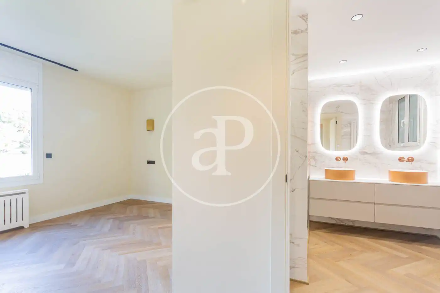 Bathroom of Flat for rent in Barcelona  with Air Conditioner, Heating and Private garden
