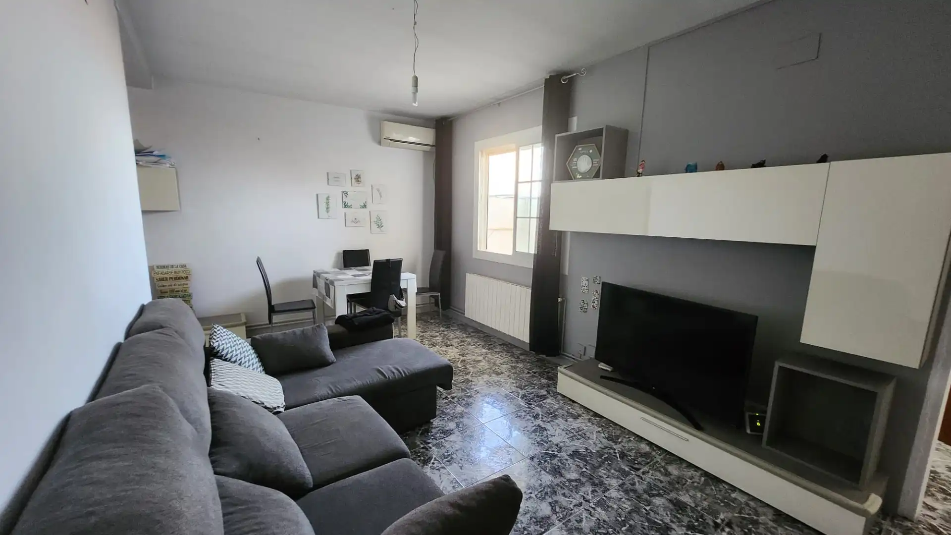 Sala d'estar de Àtic en venda en Barcelona amb Aire condicionat, Calefacció i Terrassa