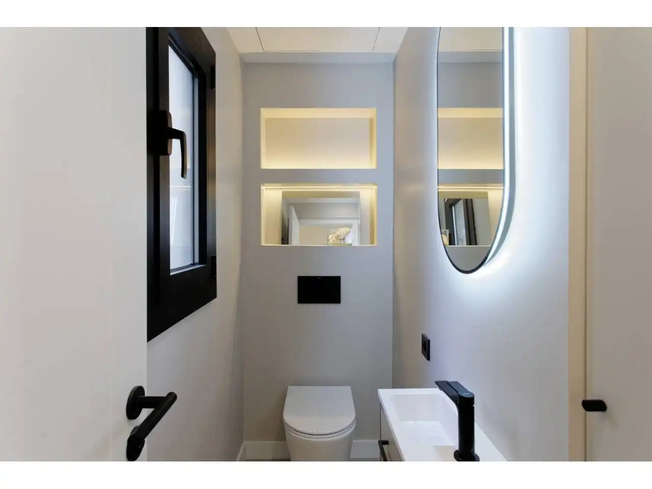 Bany de Apartament en venda en Barcelona amb Aire condicionat, Calefacció i Parquet