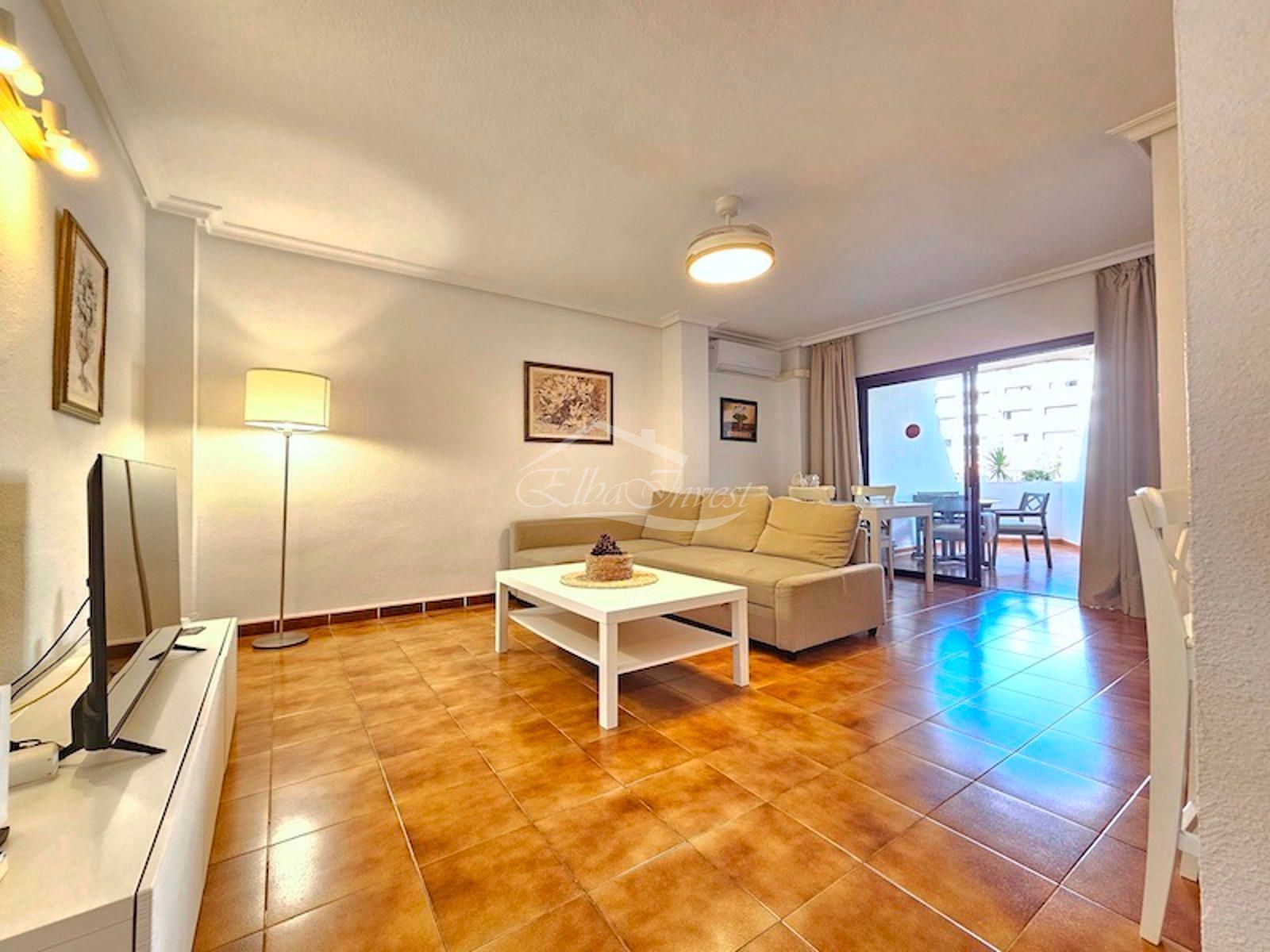 Living room of Flat for sale in San Miguel de Abona  with Air Conditioner, Terrace and Swimming Pool