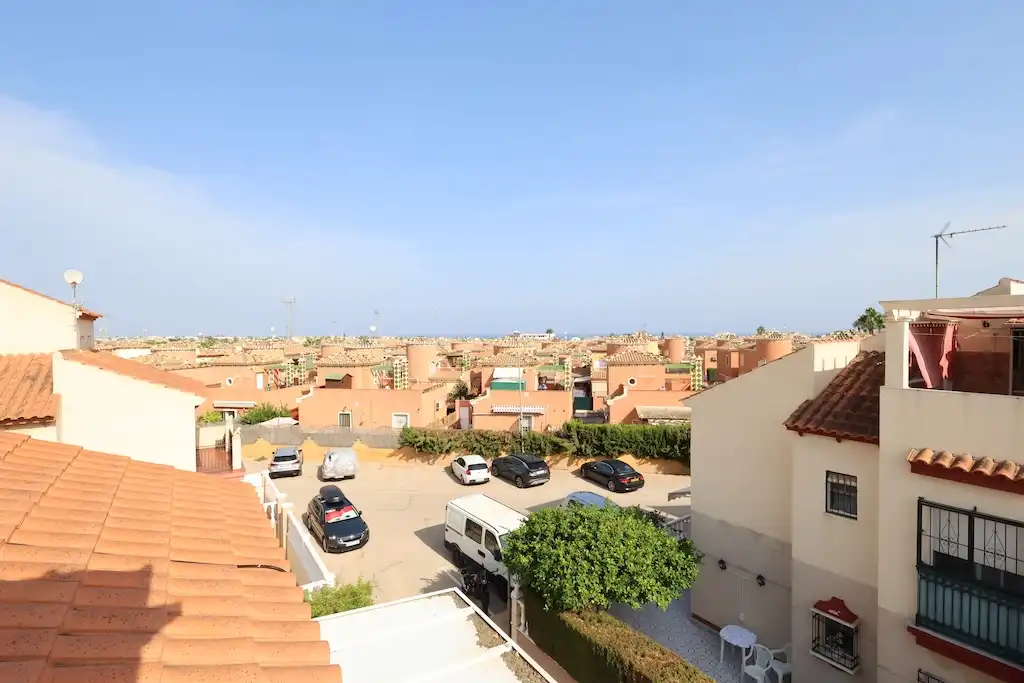 Vista exterior de Apartament en venda en Orihuela amb Aire condicionat, Calefacció i Terrassa