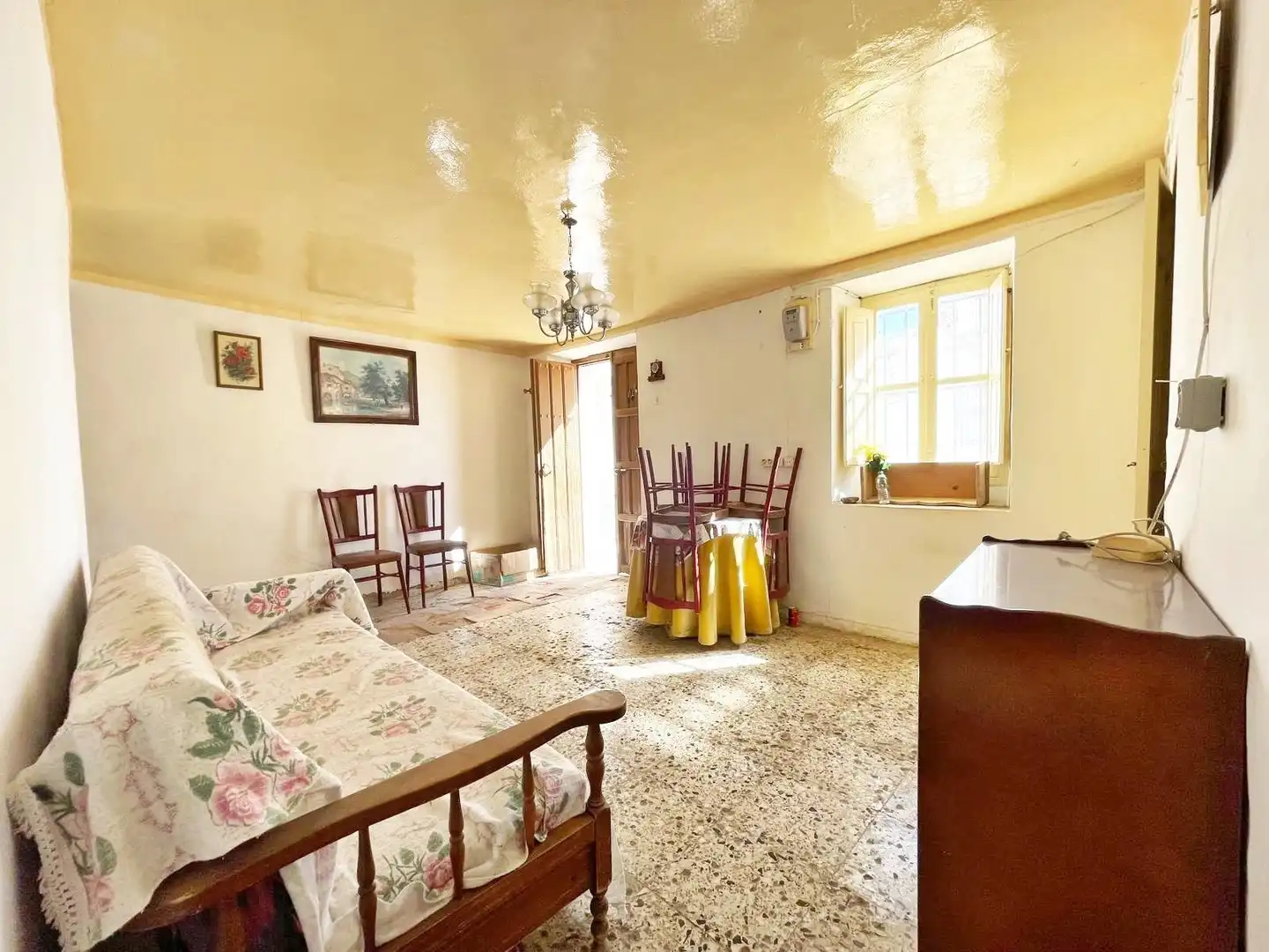 Sala de estar de Casa o chalet en venta en Periana con Terraza, Trastero y Amueblado