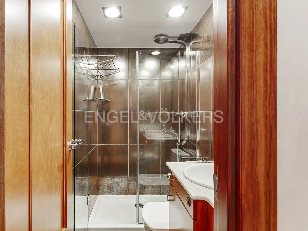 Flat for rent in La Maternitat i Sant Ramon