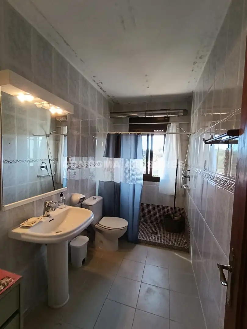 Casa amb terrassa en venda a Montbarbat, imagen 32