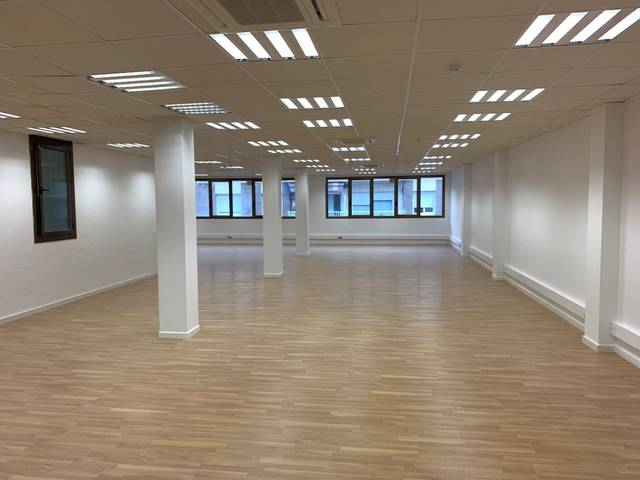 Oficina en Alquiler en N/A en Hostafrancs