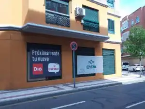 Vista exterior de Local de alquiler en Getafe