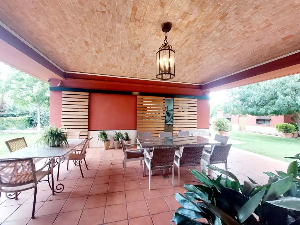 Terrassa de Casa o xalet en venda en Badajoz