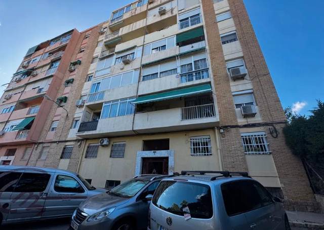 Piso en Venta en Calle de la Virgen de la Salud en Tómbola