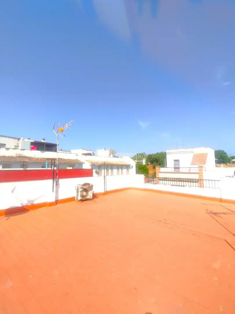 Piso con terraza en venta en Coria del Río, imagen 39
