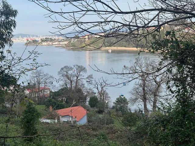 Terreno residencial en Venta en Mugardos