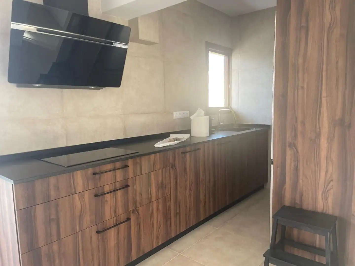 Küche von Wohnung zum Verkauf in Sanlúcar de Barrameda mit Klimaanlage, Terrasse und Balkon