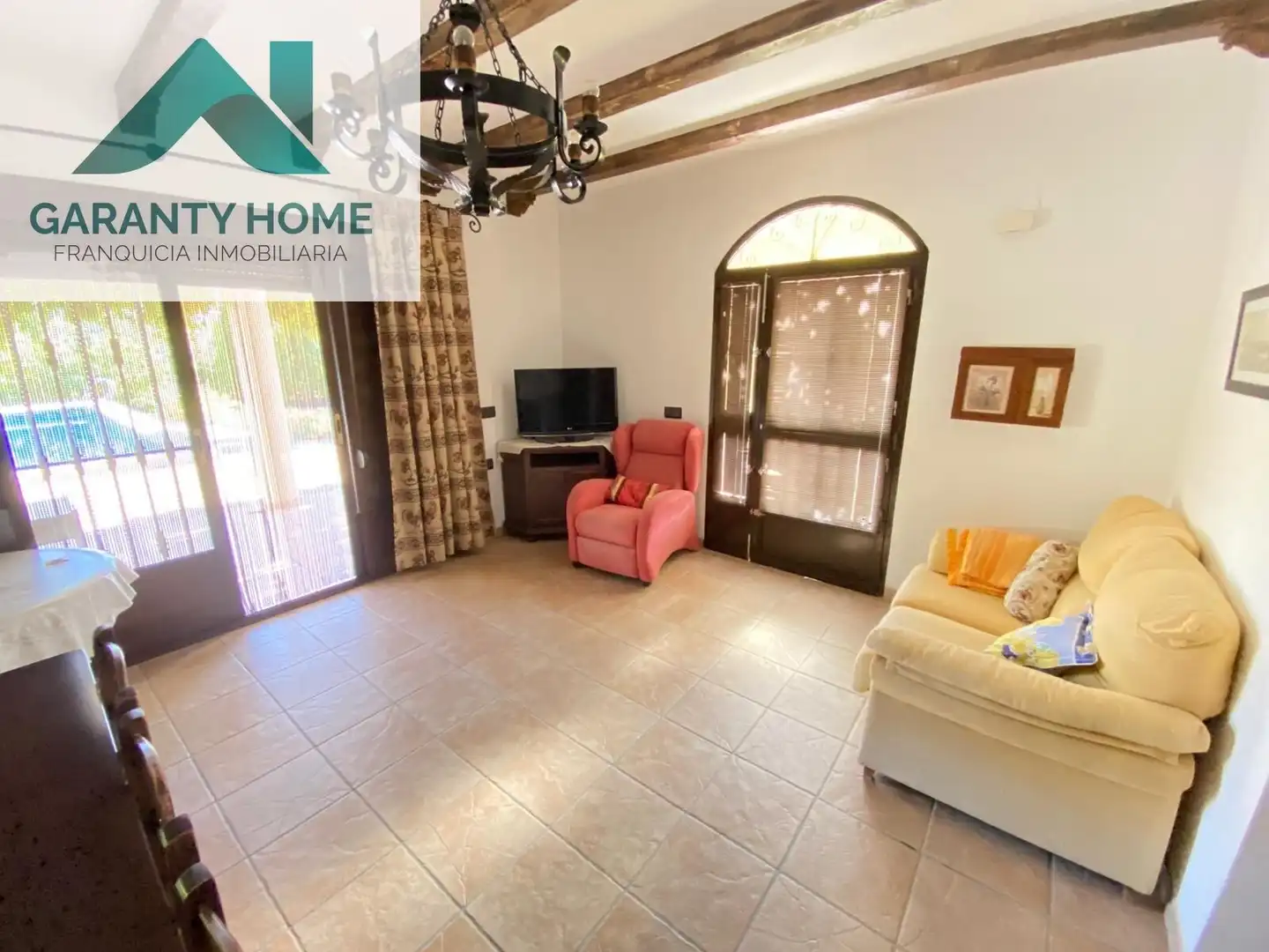 Vista exterior de Casa o chalet en venta en Fuensanta de Martos con Jardín privado, Trastero y Piscina