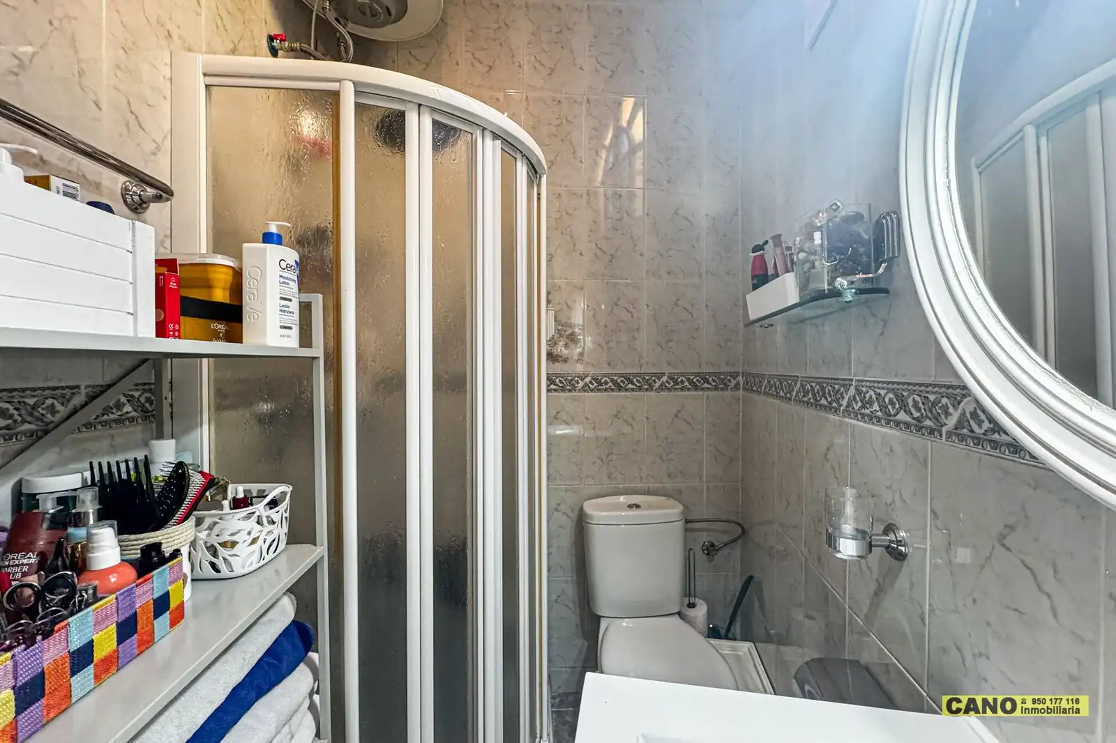 Bany de Casa o xalet en venda en Almería amb Terrassa