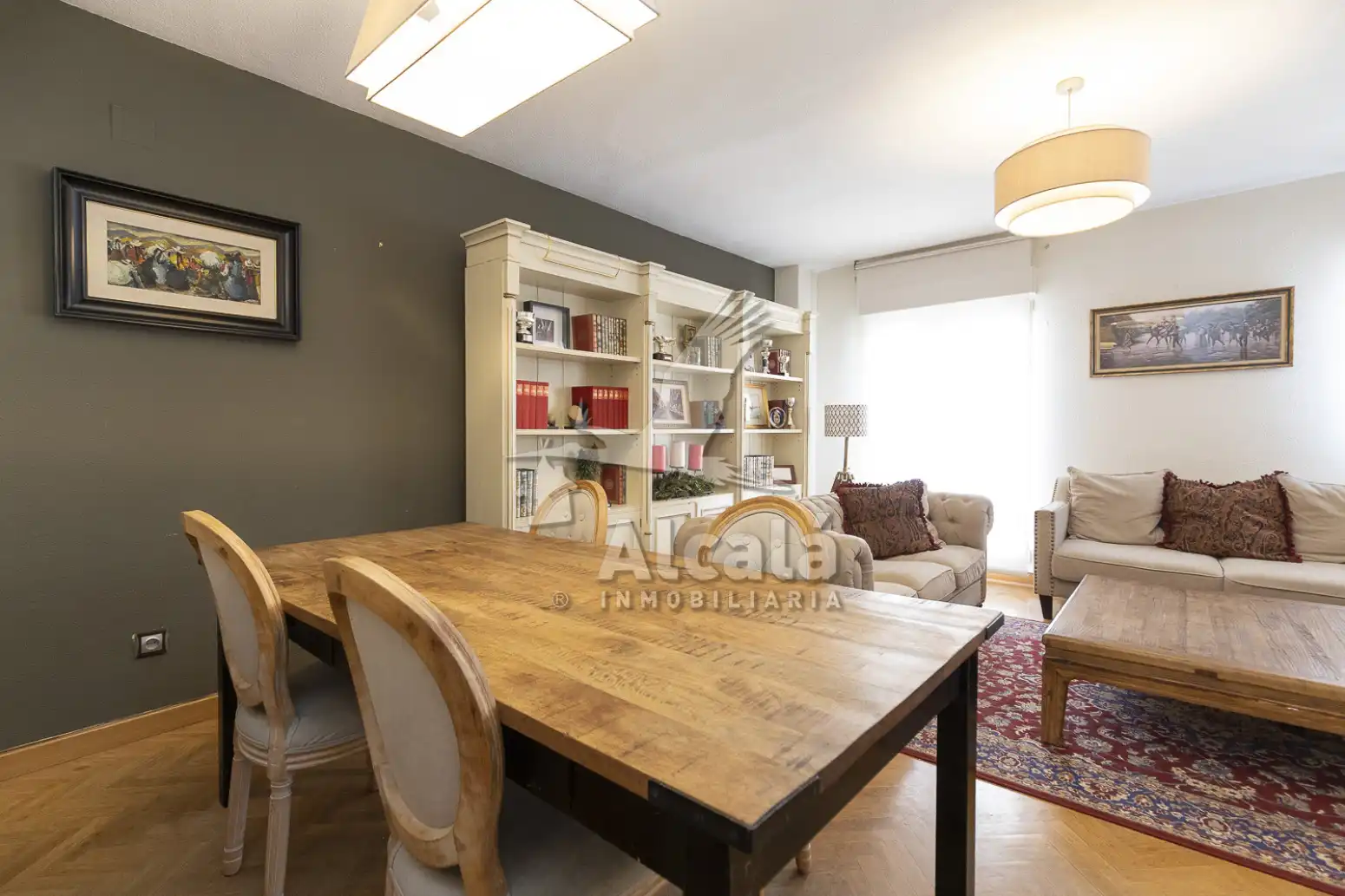 Comedor de Piso en venta en Alcalá de Henares con Calefacción, Parquet y Piscina