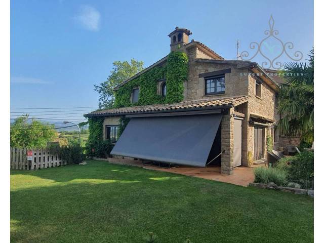 Casa-chalet en Venta en Calle Major en Perafita