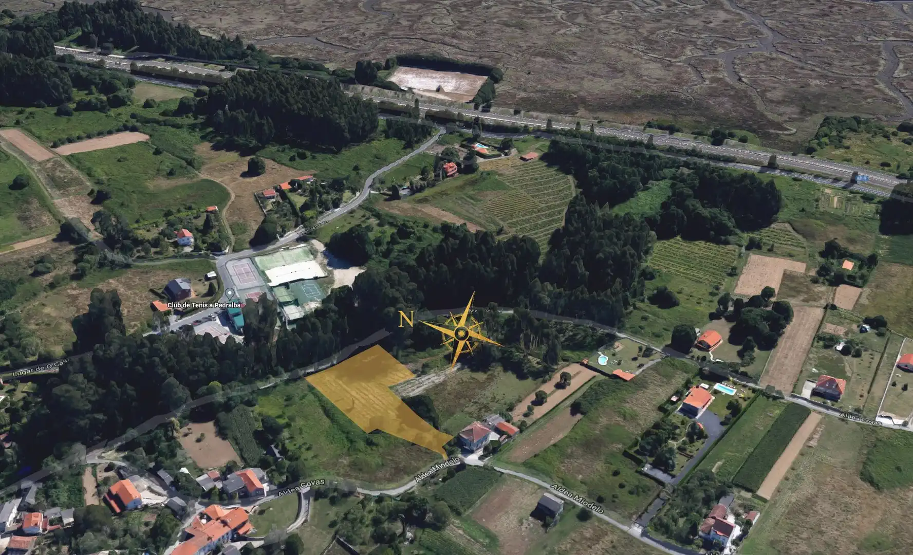 Terreny residencial en venda a Bergondo
