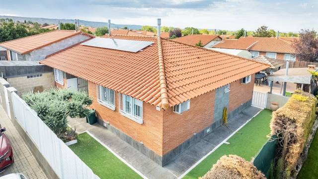 Casa-chalet en Venta en Chiloeches